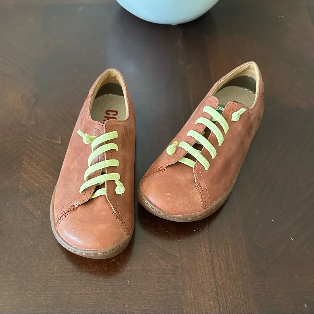 New CAMPER Boys/Girls Full-grain Leather Lace-up Shoes. Size 32 Made in Vietnam